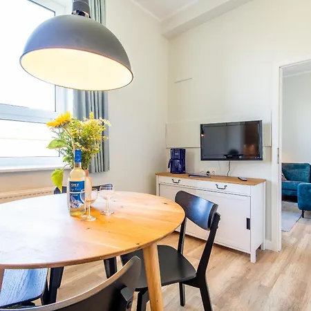 Steger-hues 18 Apartment